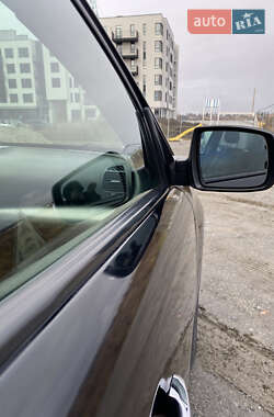 Внедорожник / Кроссовер Kia Sorento 2011 в 