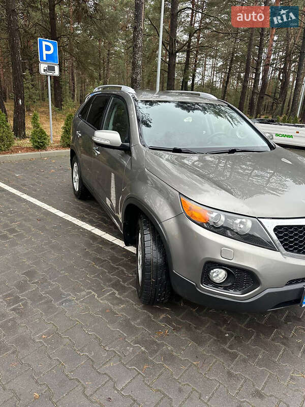 Позашляховик / Кросовер Kia Sorento 2010 в Маневичах