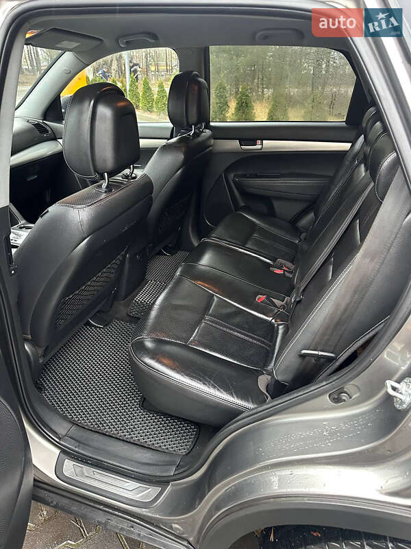 Позашляховик / Кросовер Kia Sorento 2010 в Маневичах