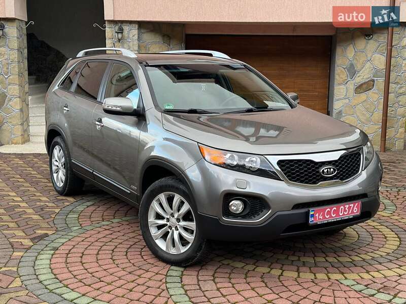 Позашляховик / Кросовер Kia Sorento 2010 в Надвірній