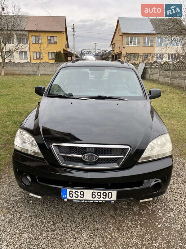 Позашляховик / Кросовер Kia Sorento 2005 в Іршаві