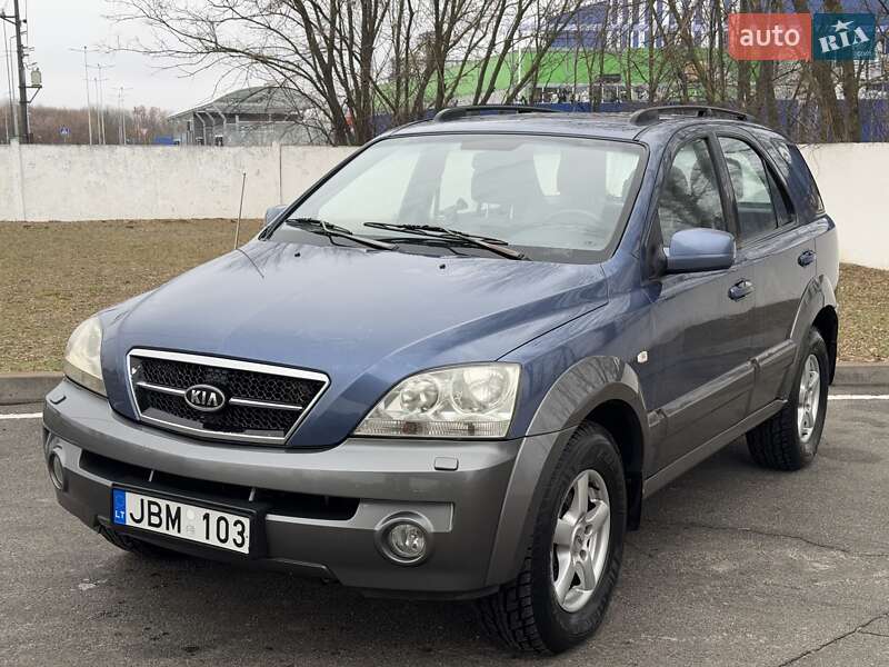 Позашляховик / Кросовер Kia Sorento 2003 в Києві