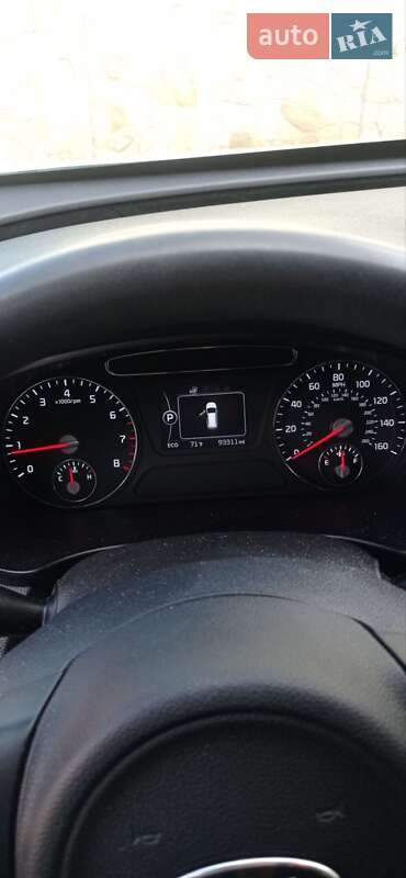 Позашляховик / Кросовер Kia Sorento 2016 в Гусятині