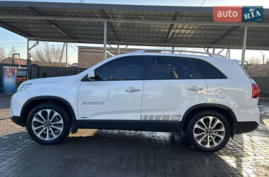 Внедорожник / Кроссовер Kia Sorento 2013 в 