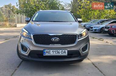 Позашляховик / Кросовер Kia Sorento 2015 в Дніпрі