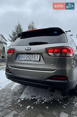 Внедорожник / Кроссовер Kia Sorento 2017 в Тернополе