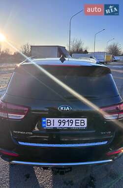 Внедорожник / Кроссовер Kia Sorento 2018 в 