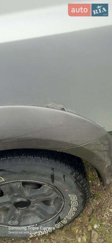 Внедорожник / Кроссовер Kia Sorento 2004 в Буштыне