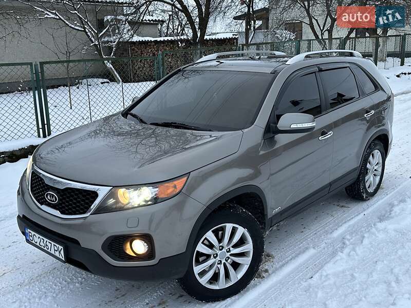 Позашляховик / Кросовер Kia Sorento 2010 в Львові