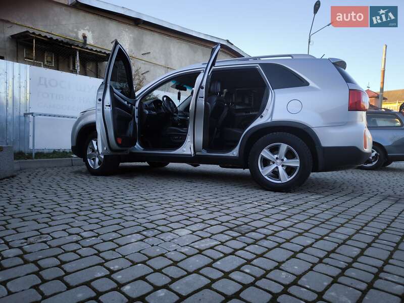 Внедорожник / Кроссовер Kia Sorento 2013 в Ивано-Франковске