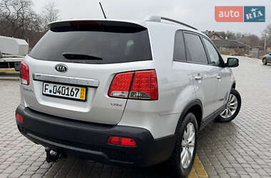 Позашляховик / Кросовер Kia Sorento 2011 в Коломиї