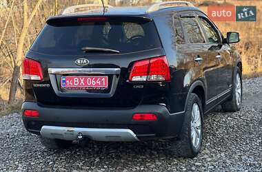 Позашляховик / Кросовер Kia Sorento 2011 в Івано-Франківську