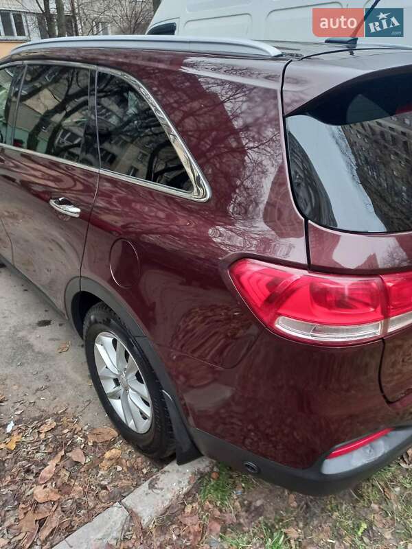 Позашляховик / Кросовер Kia Sorento 2015 в Києві