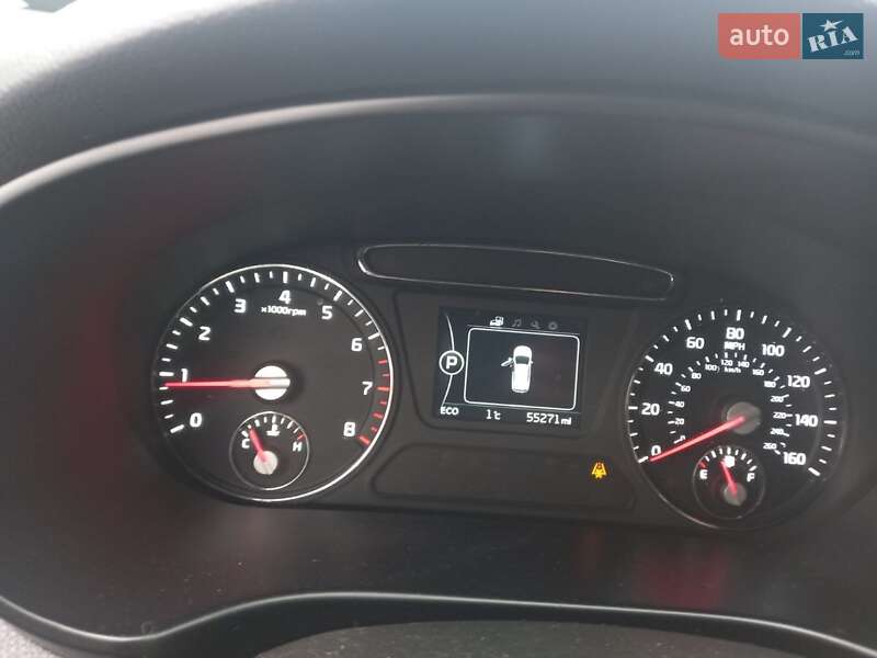 Позашляховик / Кросовер Kia Sorento 2015 в Києві