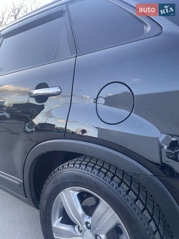 Внедорожник / Кроссовер Kia Sorento 2012 в Львове