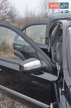 Внедорожник / Кроссовер Kia Sorento 2004 в 