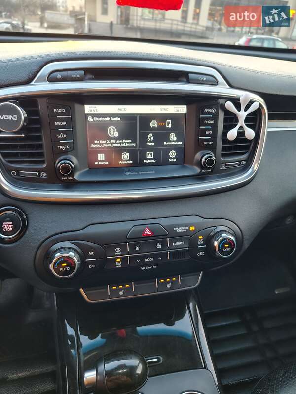 Позашляховик / Кросовер Kia Sorento 2017 в Тернополі фото 15 Позашляховик / Кросовер Kia Sorento 2017 в Тернополі