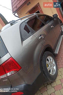 Внедорожник / Кроссовер Kia Sorento 2010 в 