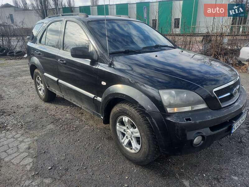 Позашляховик / Кросовер Kia Sorento 2005 в Києві