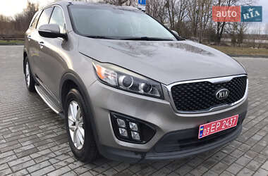 Внедорожник / Кроссовер Kia Sorento 2016 в Червонограде