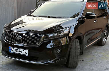 Позашляховик / Кросовер Kia Sorento 2017 в Львові