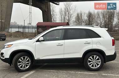 Внедорожник / Кроссовер Kia Sorento 2010 в 