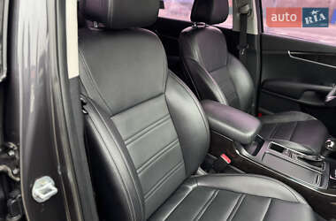 Внедорожник / Кроссовер Kia Sorento 2017 в 