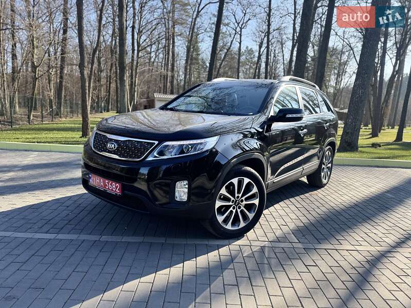 Внедорожник / Кроссовер Kia Sorento 2014 в 