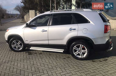 Внедорожник / Кроссовер Kia Sorento 2010 в Могилев-Подольске