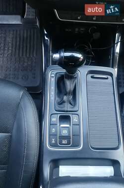Внедорожник / Кроссовер Kia Sorento 2015 в 