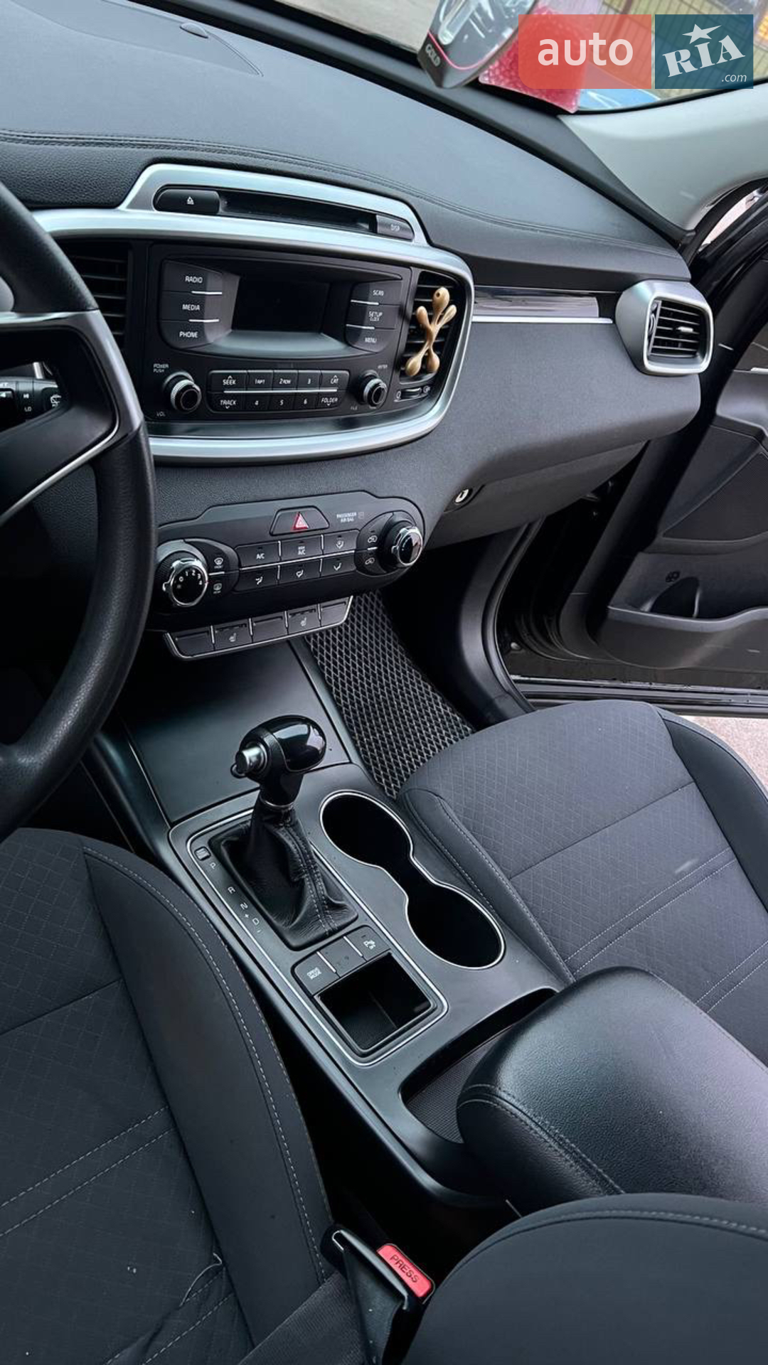 2016 Kia Sorento - мініатюра 16