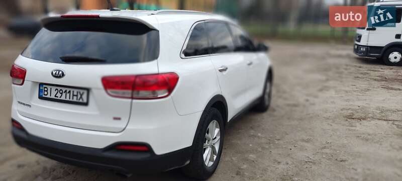 Внедорожник / Кроссовер Kia Sorento 2015 в Киеве