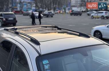 Позашляховик / Кросовер Kia Sorento 2004 в Києві