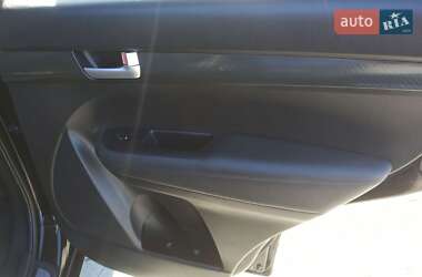 Внедорожник / Кроссовер Kia Sorento 2010 в 