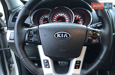 Внедорожник / Кроссовер Kia Sorento 2012 в Стрые