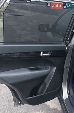 Внедорожник / Кроссовер Kia Sorento 2014 в 