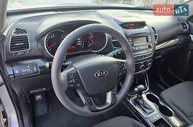 Внедорожник / Кроссовер Kia Sorento 2013 в Запорожье