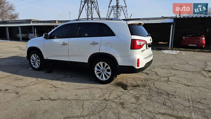 Внедорожник / Кроссовер Kia Sorento 2012 в Днепре