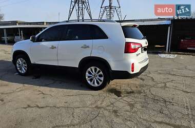 Внедорожник / Кроссовер Kia Sorento 2012 в 
