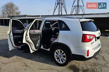 Внедорожник / Кроссовер Kia Sorento 2012 в 