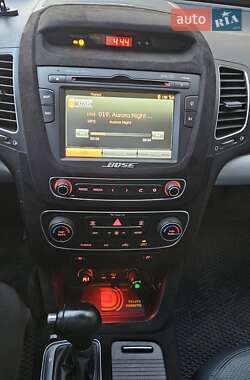 Внедорожник / Кроссовер Kia Sorento 2012 в 