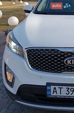 Позашляховик / Кросовер Kia Sorento 2017 в Городенці