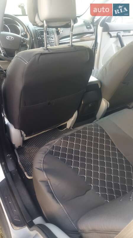Внедорожник / Кроссовер Kia Sorento 2011 в Кременце