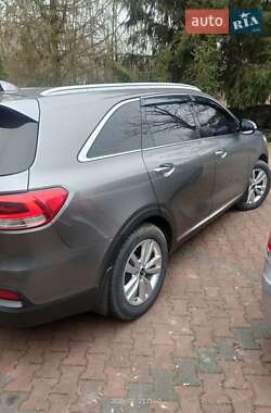 Внедорожник / Кроссовер Kia Sorento 2016 в 
