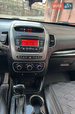 Позашляховик / Кросовер Kia Sorento 2013 в Чорткові