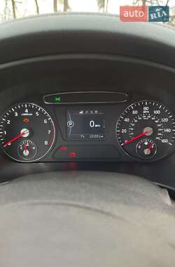 Позашляховик / Кросовер Kia Sorento 2016 в Ємільчиному