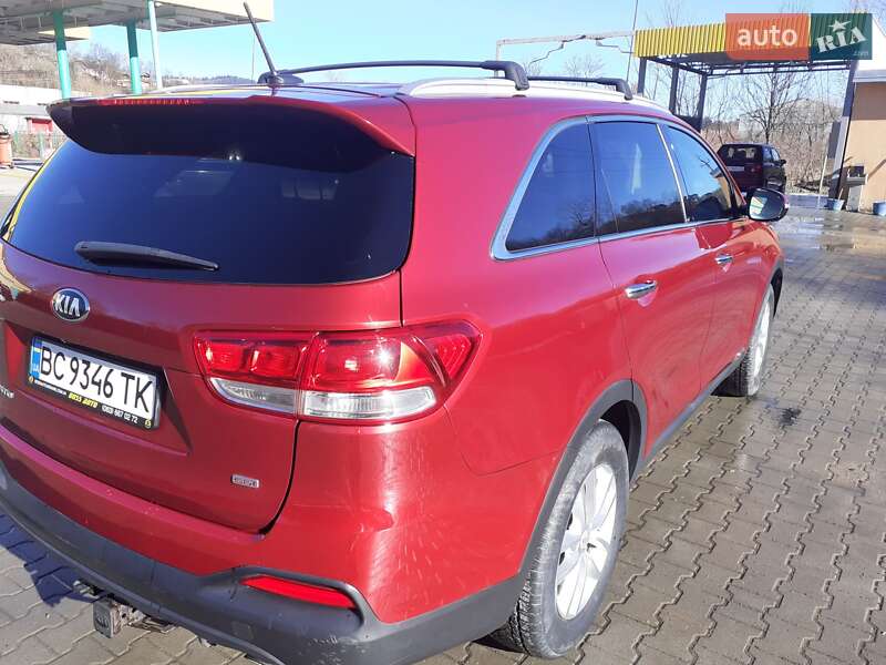 Позашляховик / Кросовер Kia Sorento 2016 в Турці