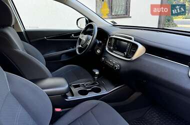 Позашляховик / Кросовер Kia Sorento 2020 в 
