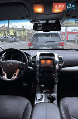 Внедорожник / Кроссовер Kia Sorento 2012 в 