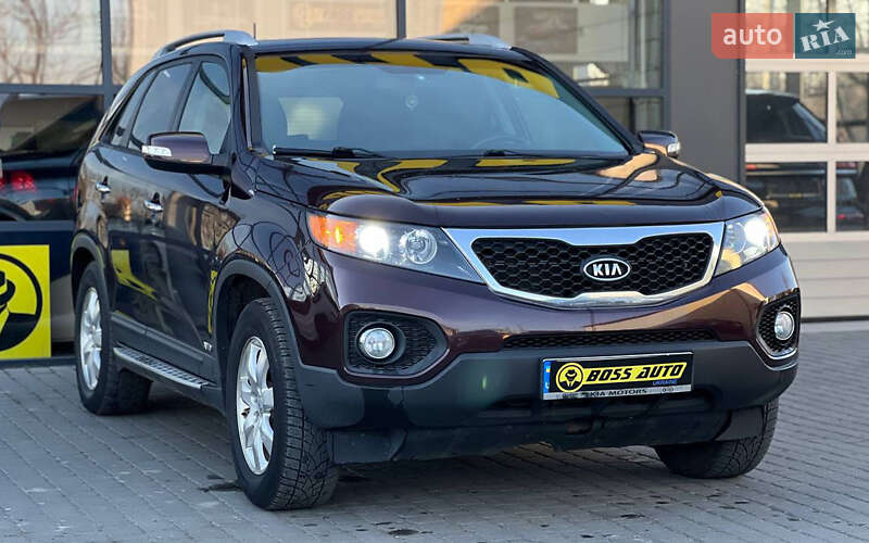 Позашляховик / Кросовер Kia Sorento 2011 в Івано-Франківську